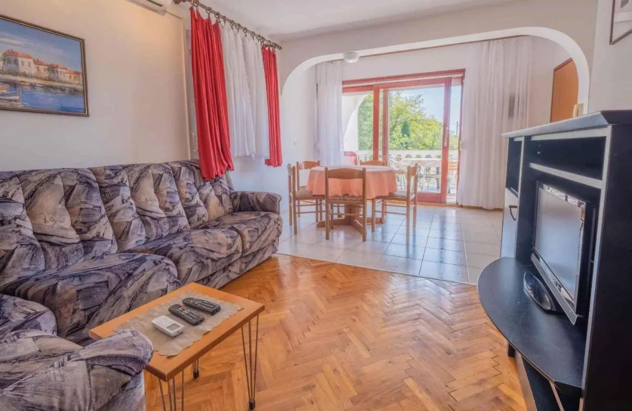 Apartment In Jadranovo 41875 Croaţia