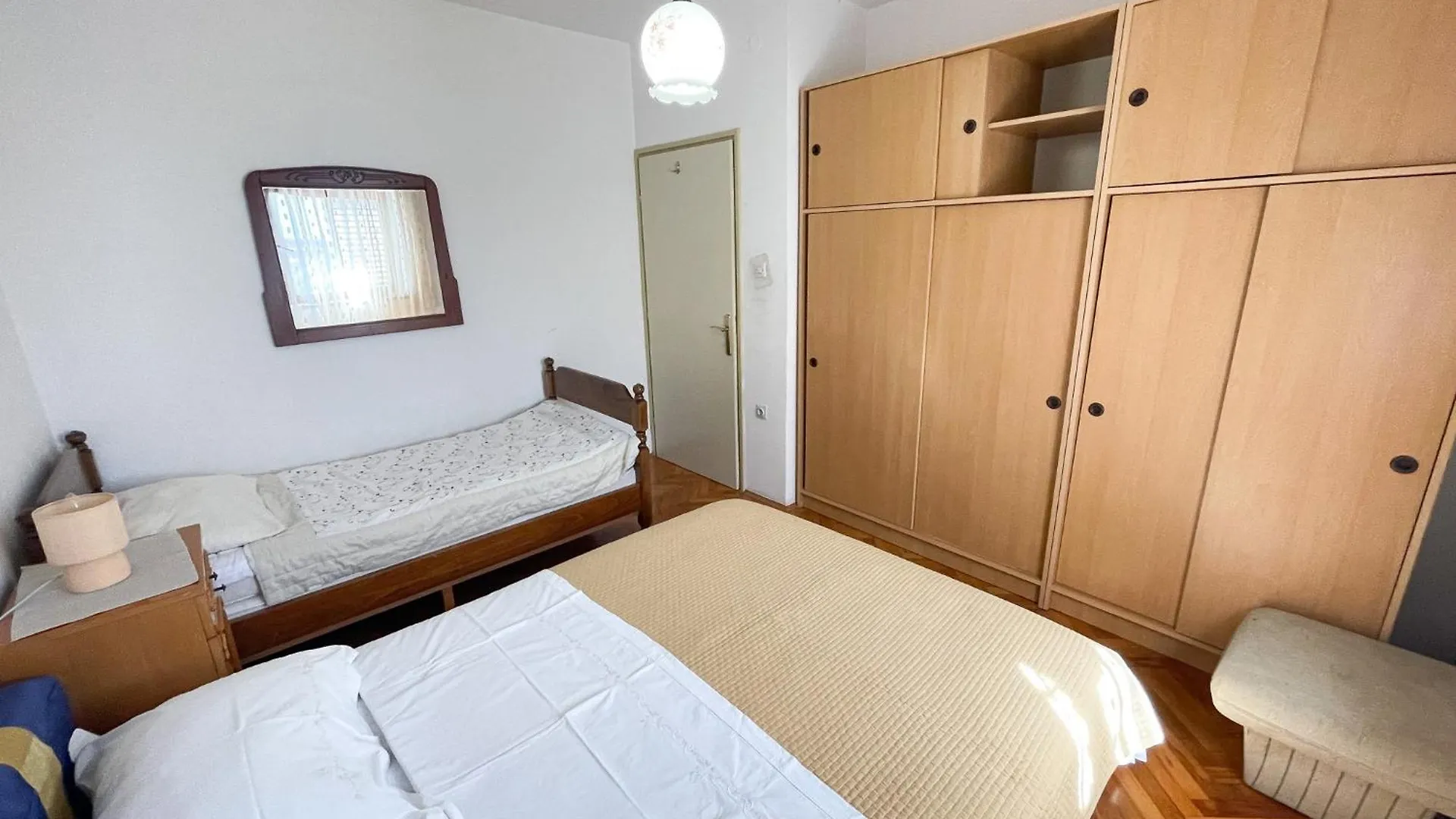 Apartment In Jadranovo 41875